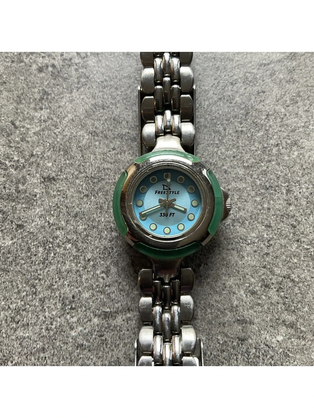 Vintage Shark Freestyle Womens Watch 29mm Stainless Steel Case And Band Bin B